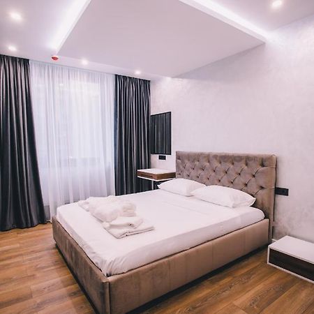 Улица Антоновича 74 №6 Appartamento Kiev Esterno foto